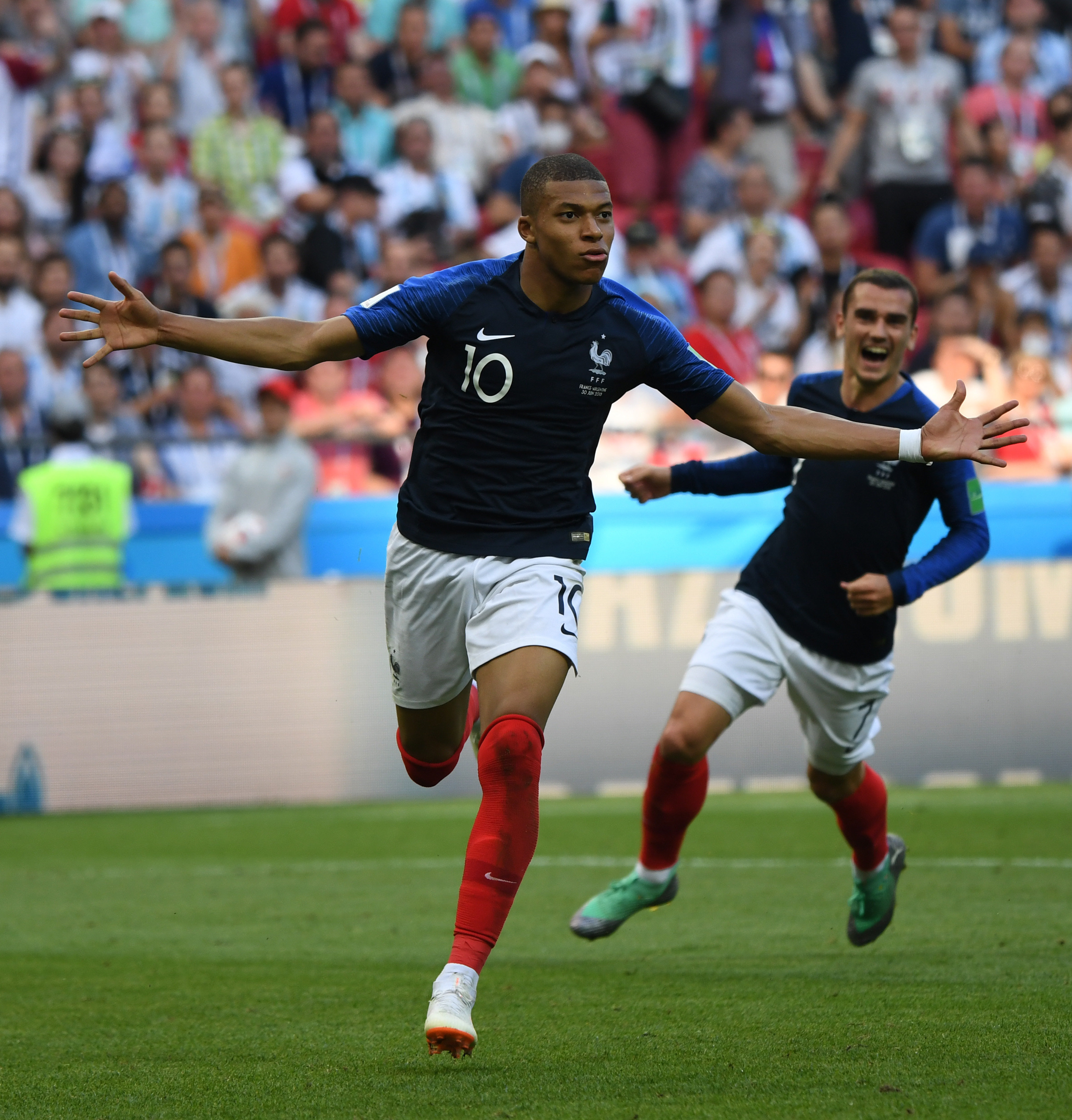 沪媒：申花亚精英赛或派出6外援阵容，力争保住晋级希望