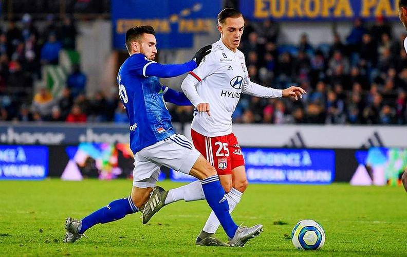 胡明轩全场5投0中无运动战进球，个人正负值-15全队最低