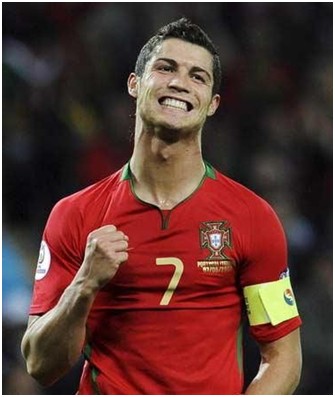 进球制胜！官方：南野拓实当选摩纳哥1-0巴黎最佳球员