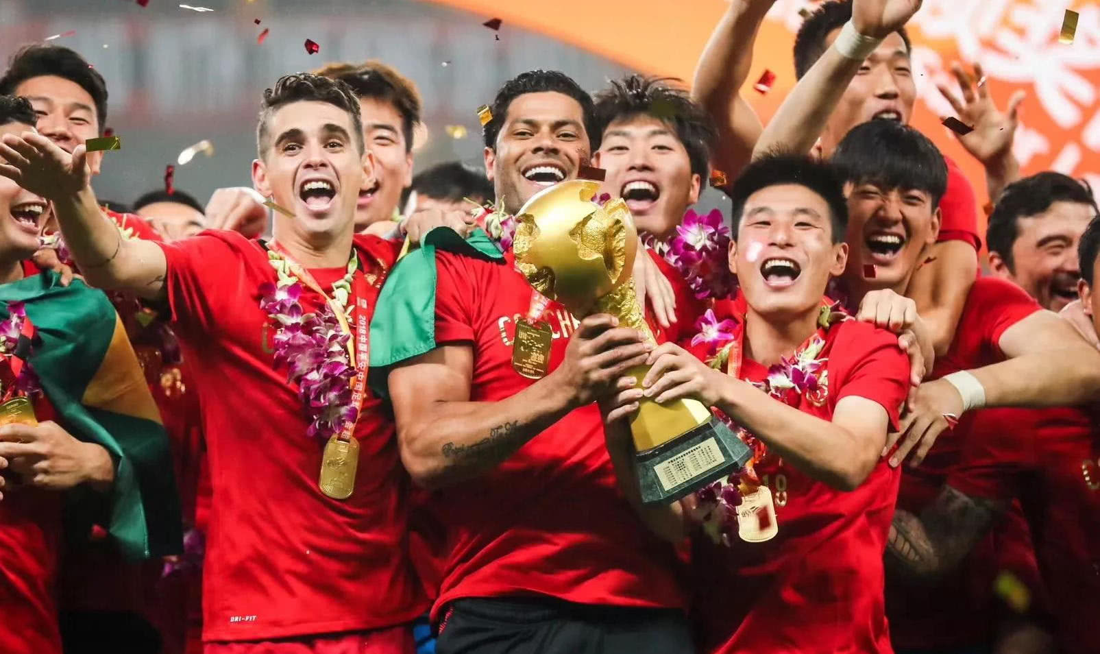 罗体：齐尔克泽愿意加盟罗马，但罗马先租后买报价被曼联拒绝