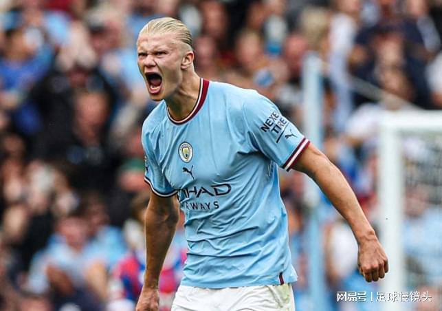 突发！阿诺德左腿受伤离场 皇马防线遭遇重创