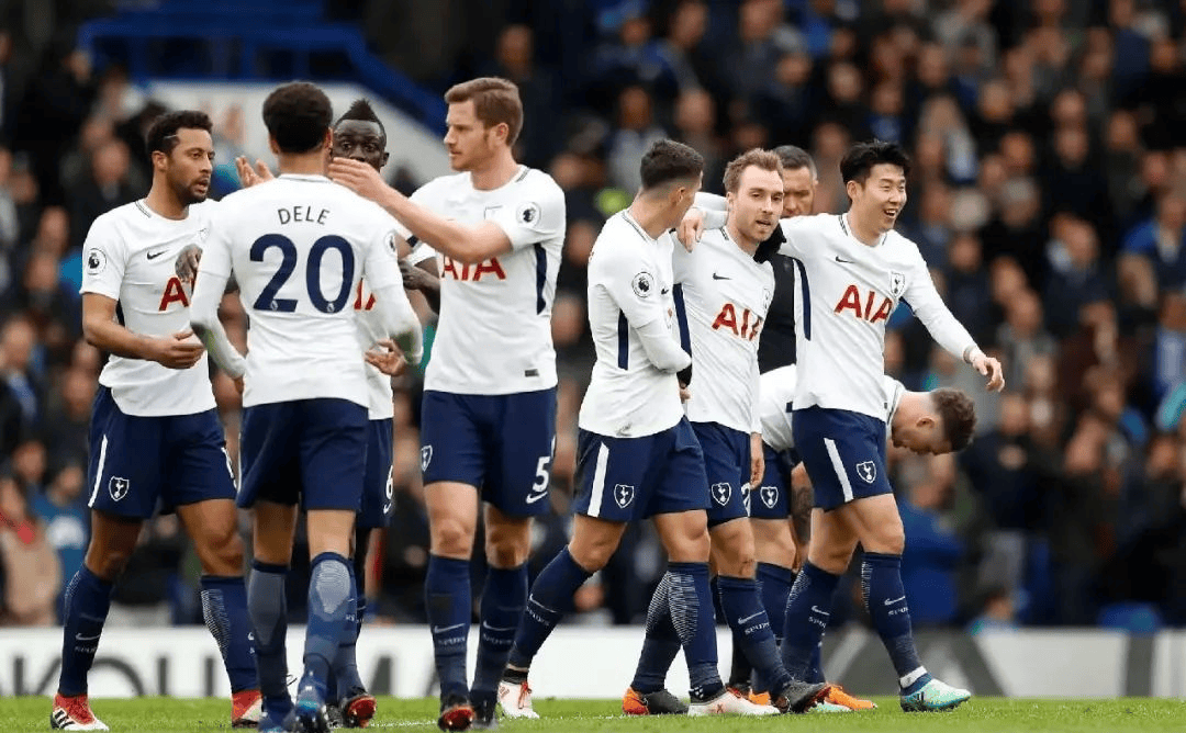 全市场：佛罗伦萨冬窗想签一名后卫，首选是切尔西的阿昌庞